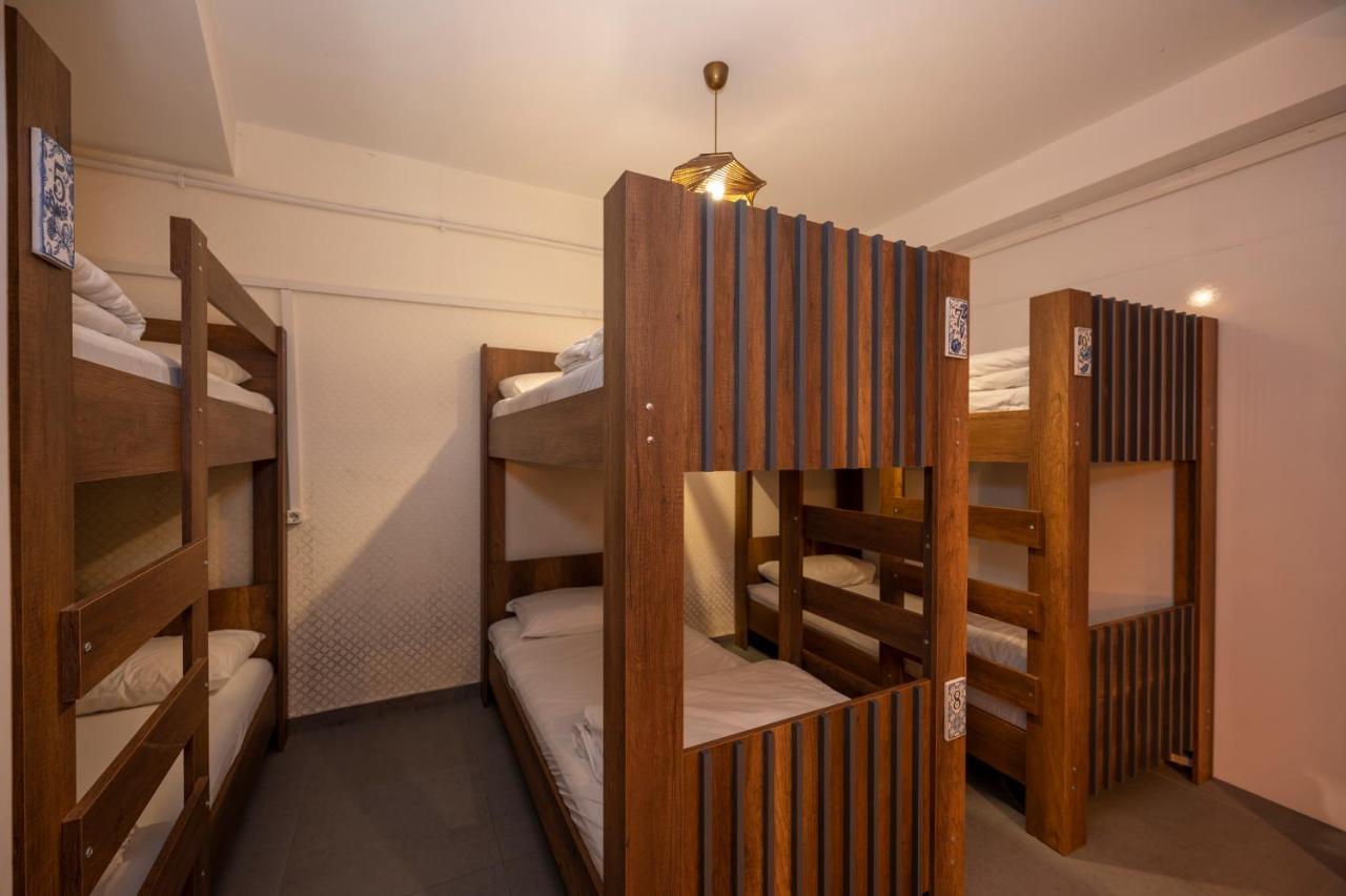 Taksim Square Hostel Istanbul Bagian luar foto